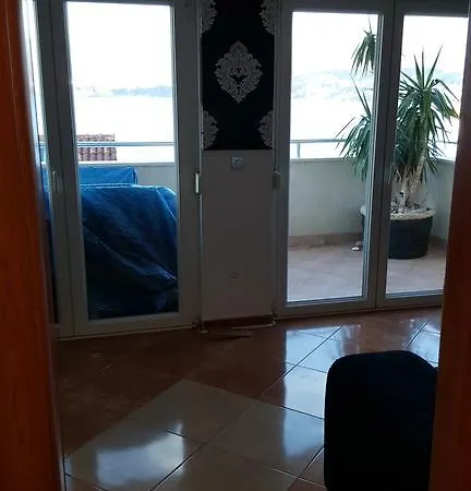 شقة Tamara تروغير